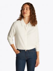 Tommy Hilfiger Hemdbluse »SOFT VISCOSE REGULAR LS SHIRT« in Unifarbe, mit Metalllabel