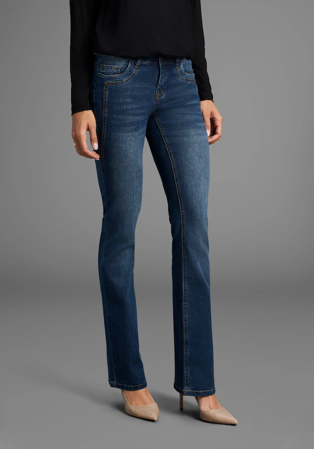 Arizona Bootcut-Jeans »mit Keileinsätzen« ausgestellte Beinform,niedrige Leibhöhe,elastisches Material