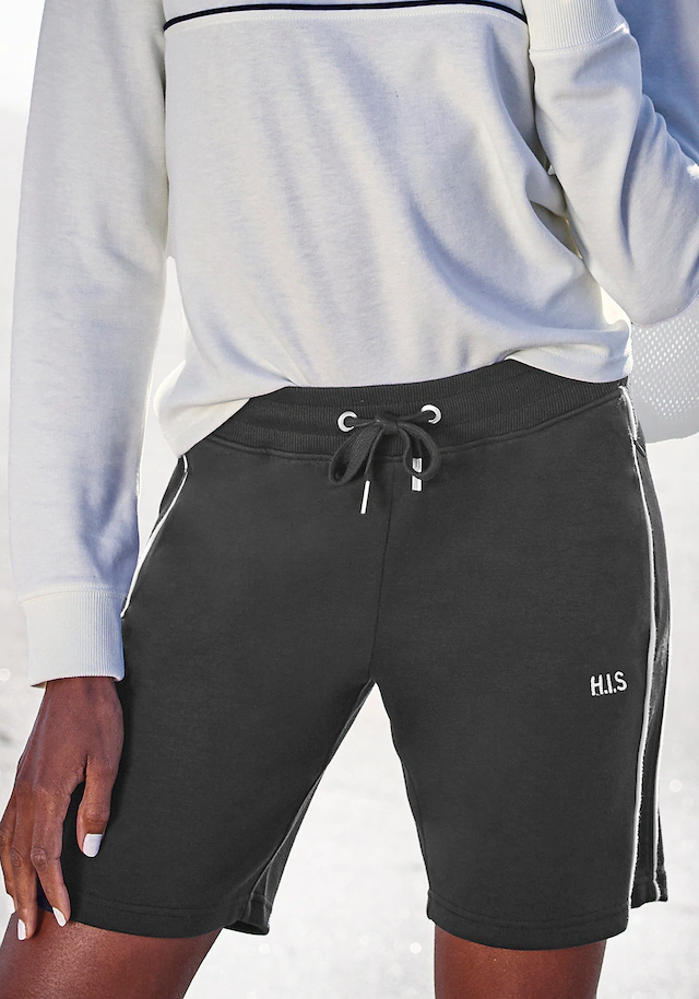 H.I.S Bermudas mit Reißverschlusstaschen. Ideal für Sport- und Freizeit.