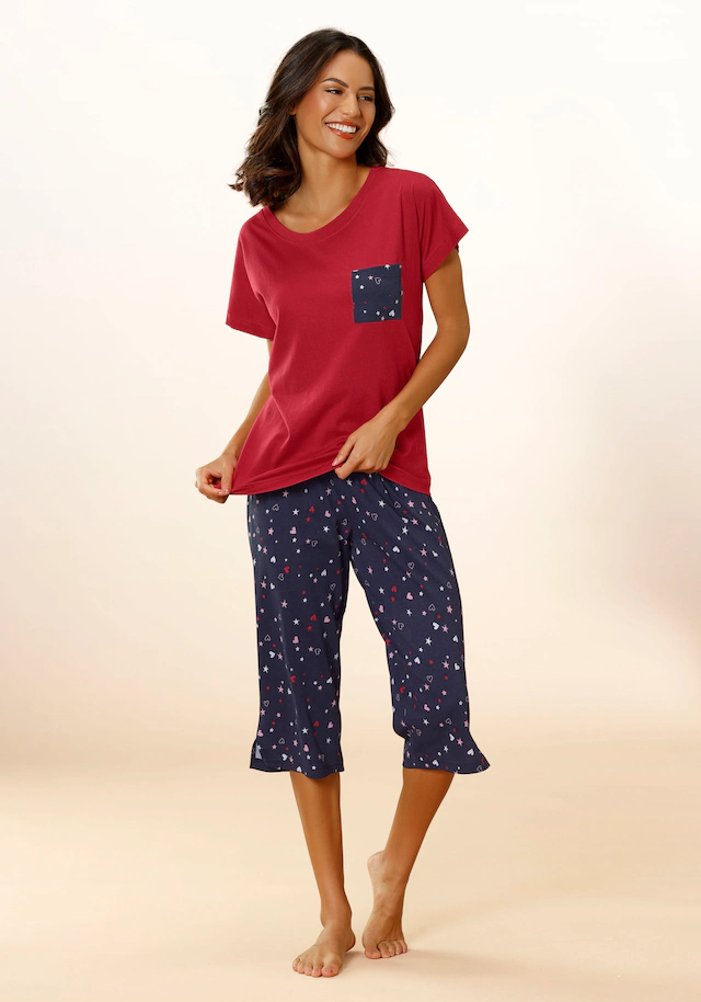 Vivance Dreams Capri-Pyjama Set, 2 tlg. mit niedlichem Herzen-Sterne-Druck