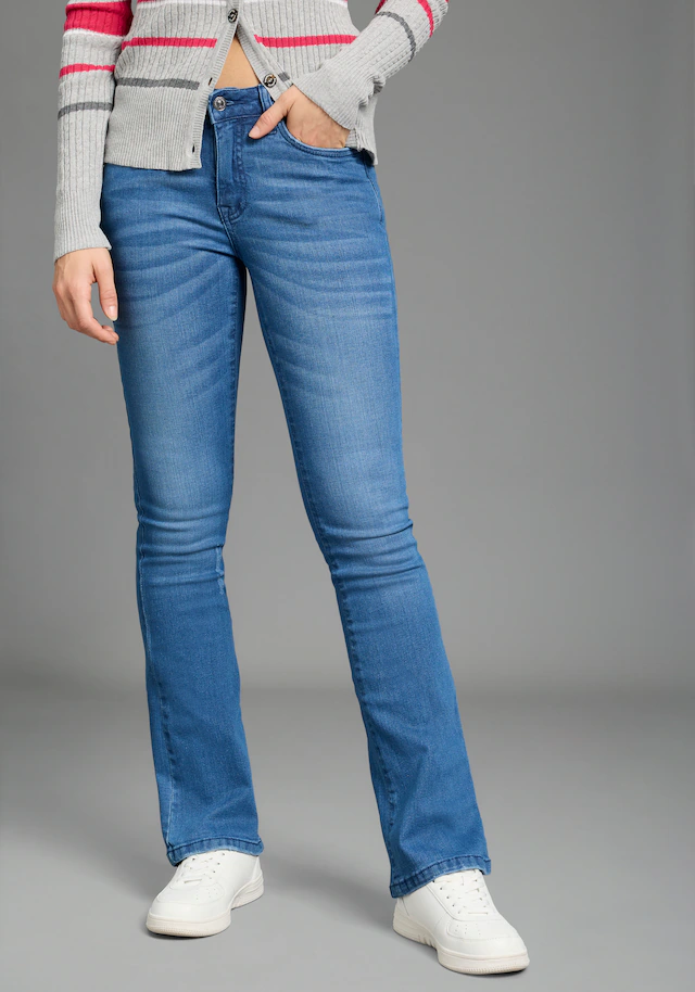 KangaROOS Bootcut-Jeans ausgestellte Beinform,Used-Waschung,normale Leibhöhe