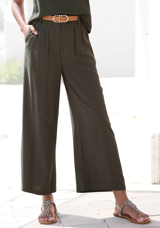 LASCANA Bundfaltenhose mit Taschen und Knopfdetail, weites Bein, leichte Sommerhose