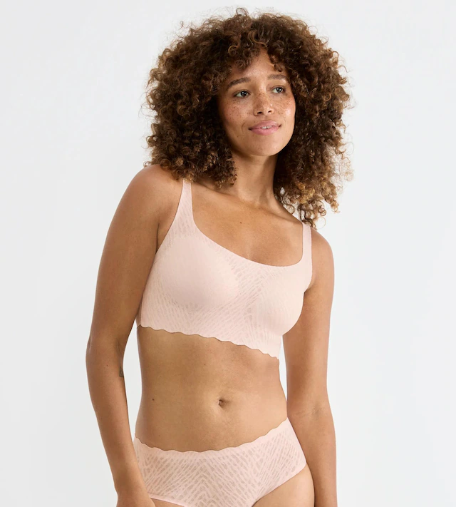 sloggi Bustier »ZERO Feel Bliss« mit herausnehmbaren, atmungsaktiven Pads und Stretch-Spitze