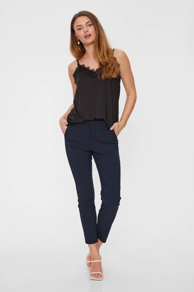 FREEQUENT Stoffhose »FQSOLVEJ-PANTS« Sommerhose knöchellang im Chino-Stil