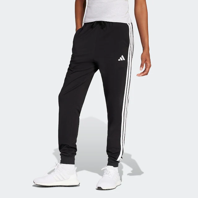 adidas Sportswear Sporthose »W 3S SJ JOGGER« Lässig geschnitten, hoher Bund, schmal zulaufende Beinform