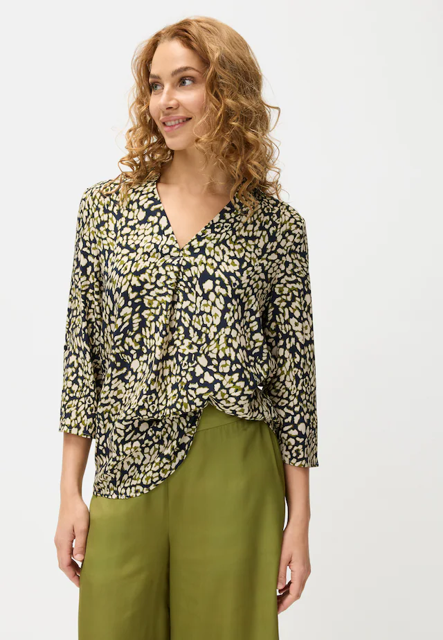 LASCANA Schlupfbluse mit 3/4-Ärmeln, elegante Damenbluse mit Animalprint