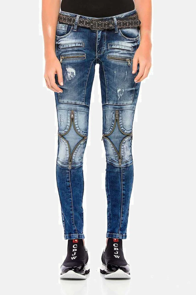 Cipo & Baxx 5-Pocket-Jeans »Jeans« mit vielen Applikationen, WD377