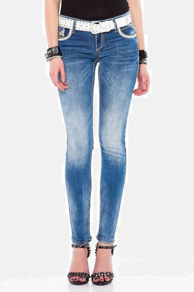 Cipo & Baxx Slim-fit-Jeans »Jeans« mit Stickereien auf den Gesäßtaschen, WD343