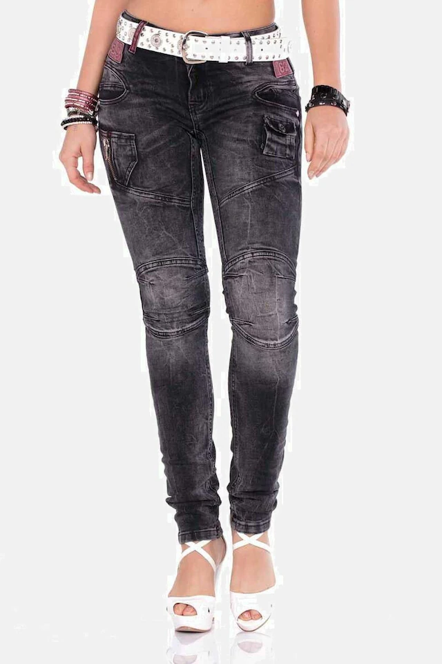 Cipo & Baxx Slim-fit-Jeans »Jeans« mit modischen Ziernähten, WD358