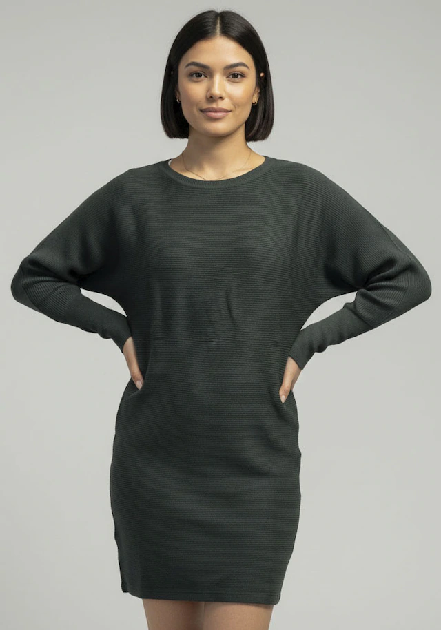 Laura Scott Strickkleid mit Fledermausärmeln und Rippstrick - NEUE KOLLEKTION