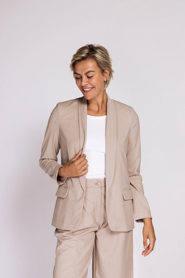 Zhrill Jackenblazer »HELEN« moderner Stil, unifarben, normale Passform, mit Klappentaschen