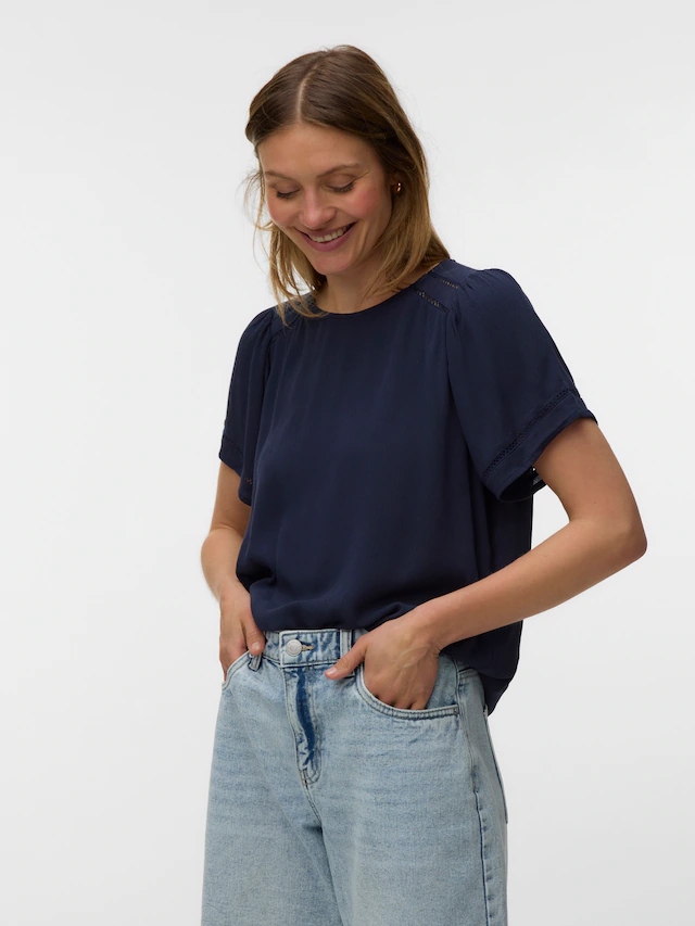 Vero Moda Shirtbluse »VMMENNY LACE SS TOP WVN GA« Viskose, regular fit
