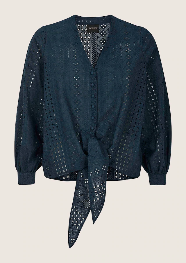 MADELEINE Langarmbluse »Spitzenbluse Baumwollbluse zum Knoten« Spitzenbluse zum Binden mit aufgesetzter Knopfleiste