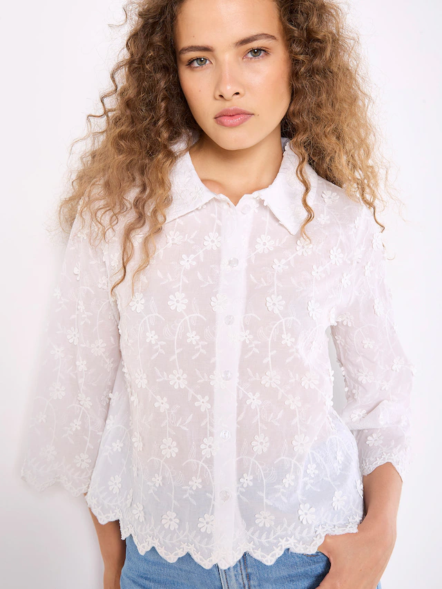 Apricot Shirtbluse »Bluse« mit Blumenapplikation