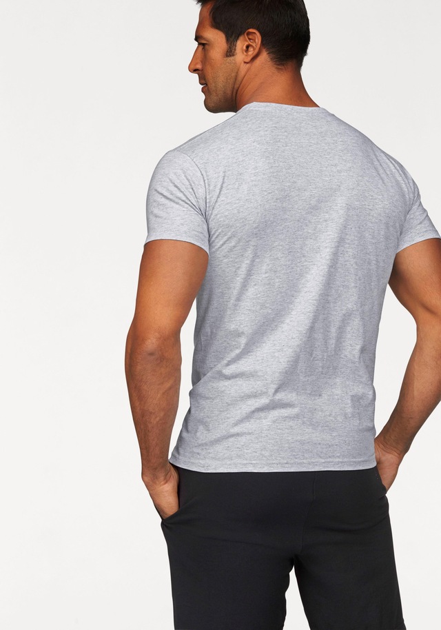 Fruit of the Loom T-Shirt Packung, 2 Stk. aus reiner Baumwolle