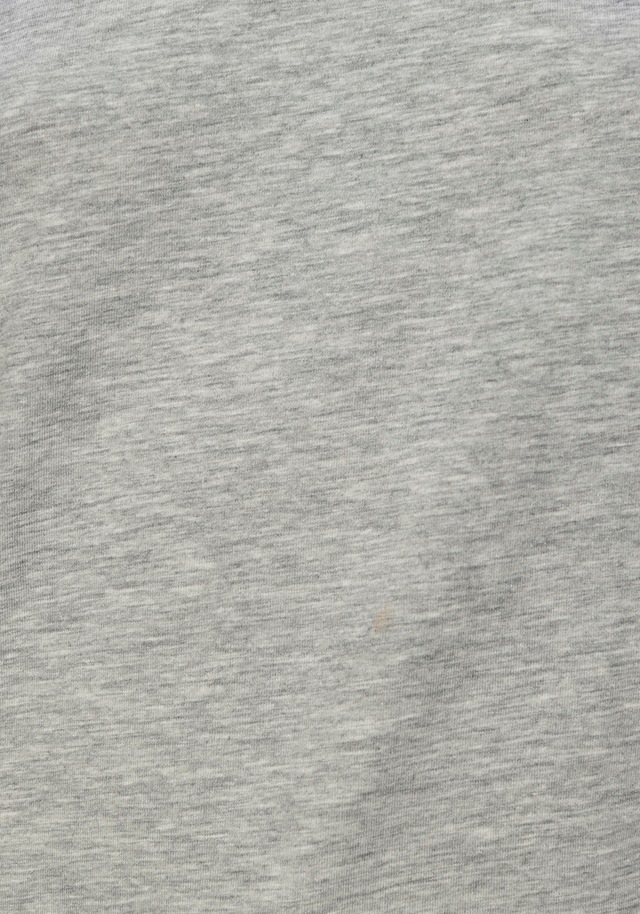 Tamaris T-Shirt »mit Rundhals und lockerem Schnitt, aus angenehmem Viskose-Jersey« figurumspielend, Kurzarm mit überschnittenen Schultern und Krempelsaum