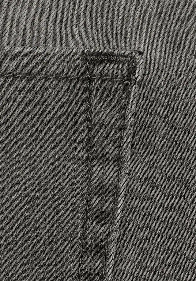 Tamaris Skinny-fit-Jeans »aus bequemen Stretch-Denim« schmale Beinweite, mit Gürtelschlaufenbund, mit Metallreißverschluss