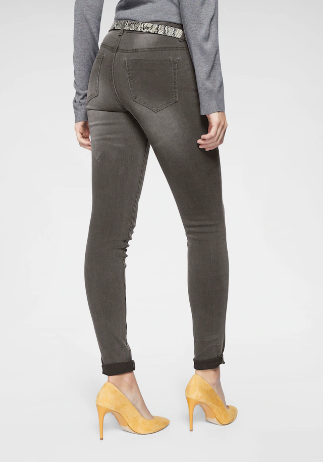 Tamaris Skinny-fit-Jeans »aus bequemen Stretch-Denim« schmale Beinweite, mit Gürtelschlaufenbund, mit Metallreißverschluss