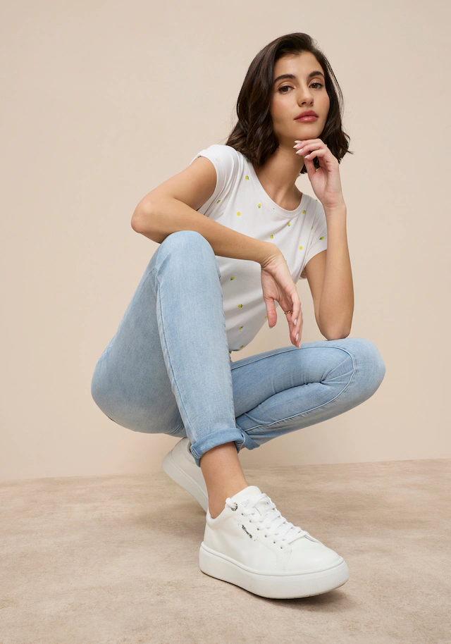 Tamaris Skinny-fit-Jeans »aus bequemen Stretch-Denim« schmale Beinweite, mit Gürtelschlaufenbund, mit Metallreißverschluss