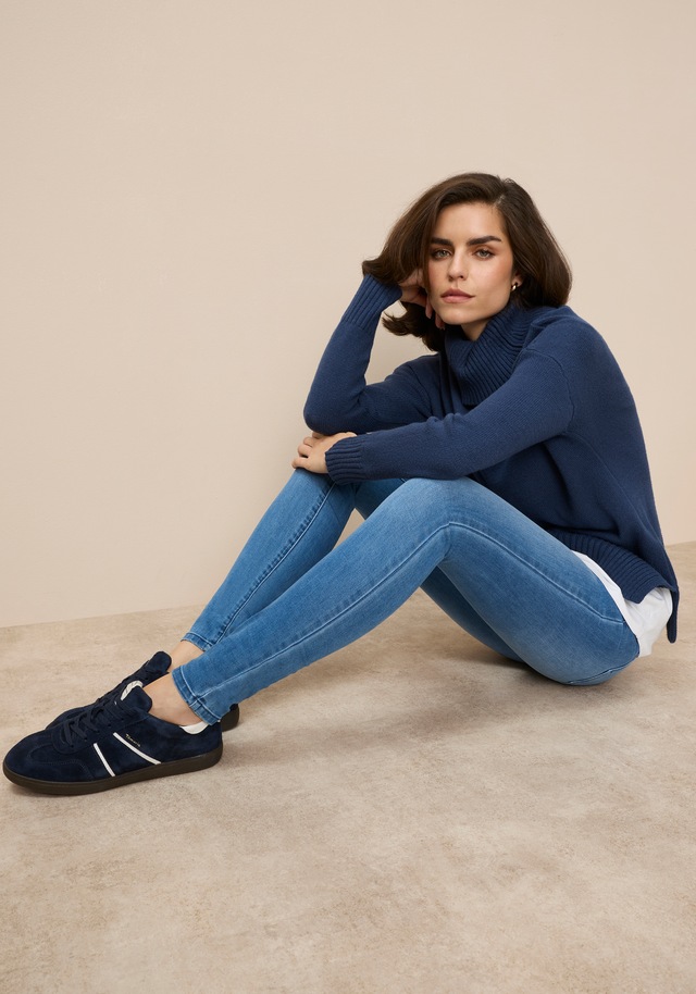 Tamaris Skinny-fit-Jeans »aus bequemen Stretch-Denim« schmale Beinweite, mit Gürtelschlaufenbund, mit Metallreißverschluss