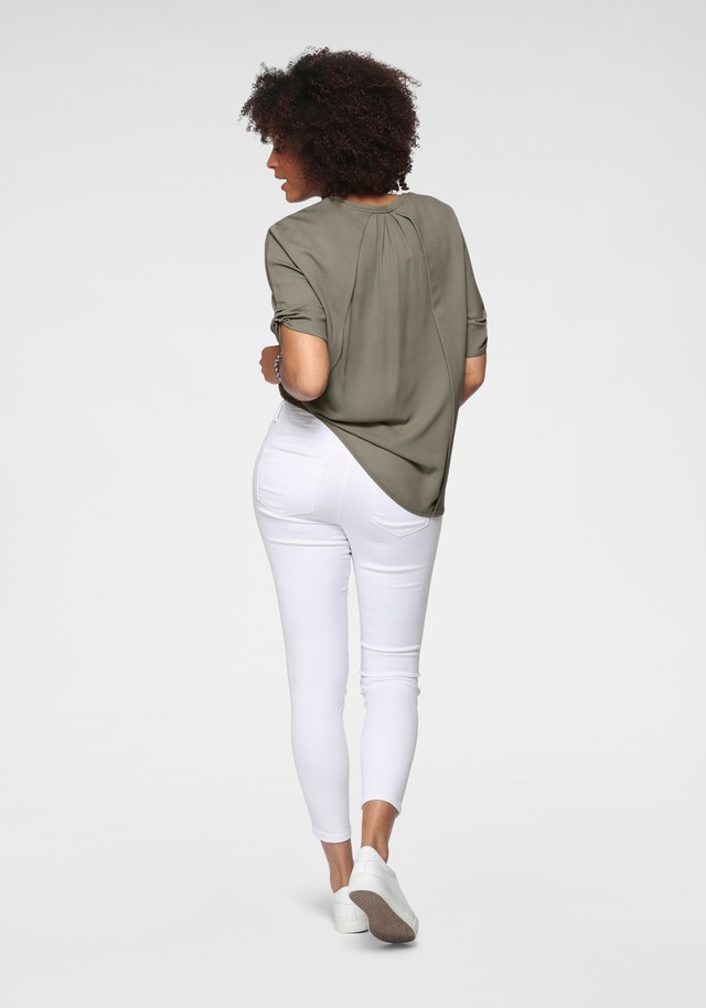 Tamaris Skinny-fit-Jeans »aus bequemen Stretch-Denim« schmale Beinweite, mit Gürtelschlaufenbund, mit Metallreißverschluss