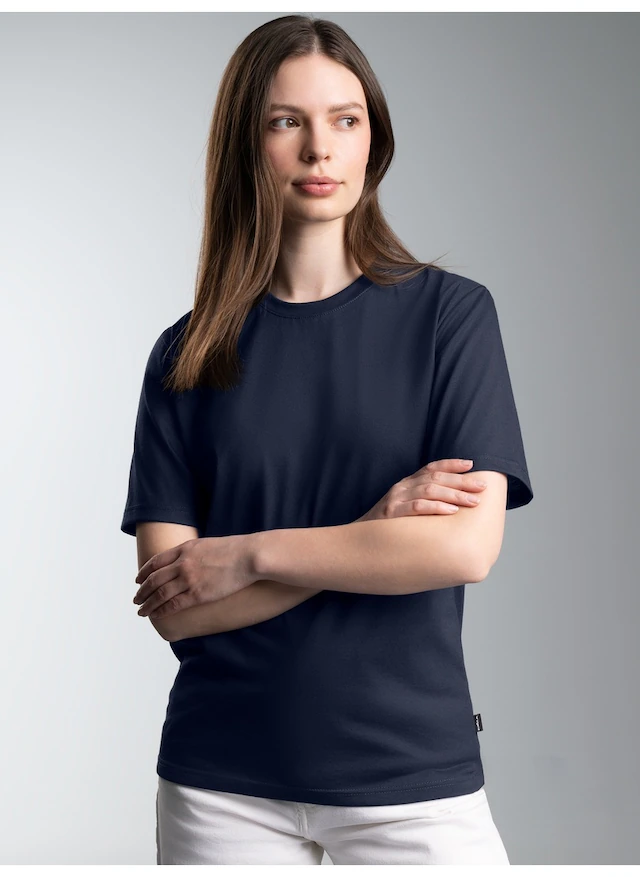 Trigema T-Shirt »TRIGEMA T-Shirt aus 100% Baumwolle« 1 Stk.