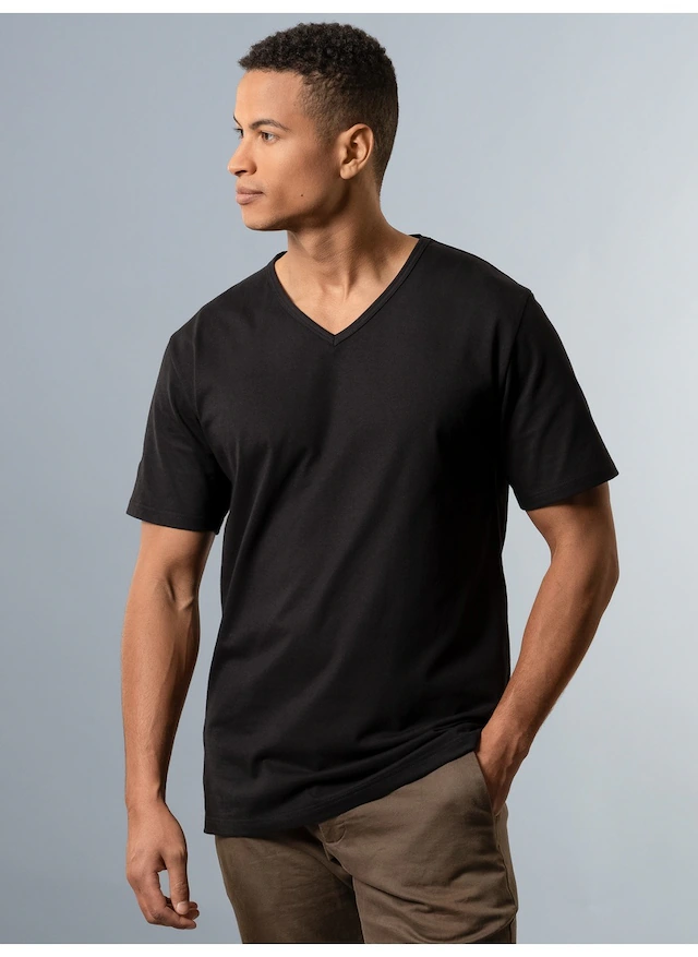 Trigema T-Shirt »TRIGEMA T Shirt aus Biobaumwolle mit V-Ausschnitt« 1