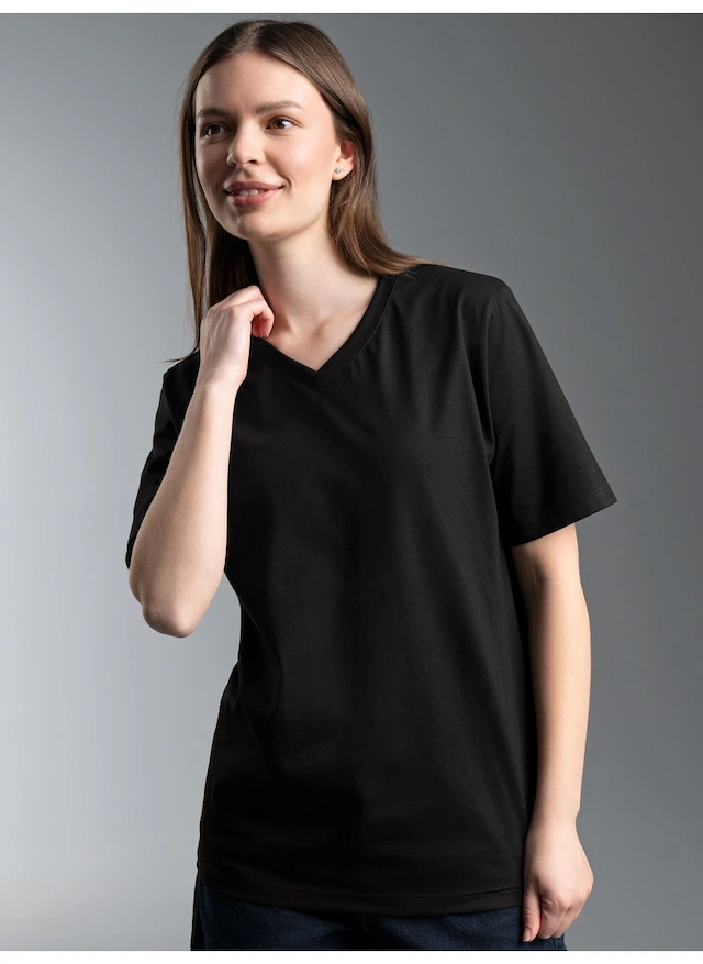 Trigema T-Shirt »TRIGEMA V-Shirt DELUXE Baumwolle« 1 Stk.