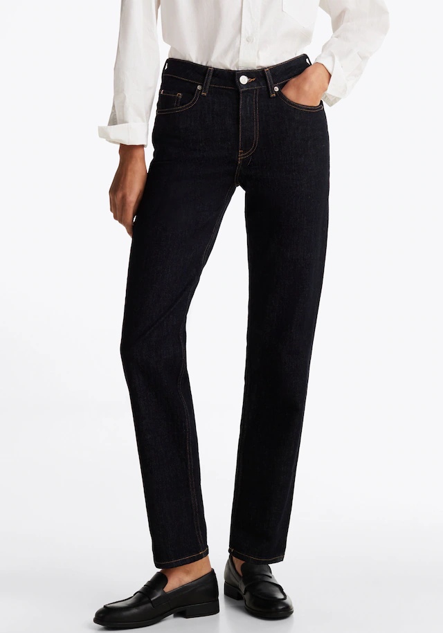 Tommy Hilfiger Straight-Jeans »CLASSIC STRAIGHT« mit figurbetontem Sitz