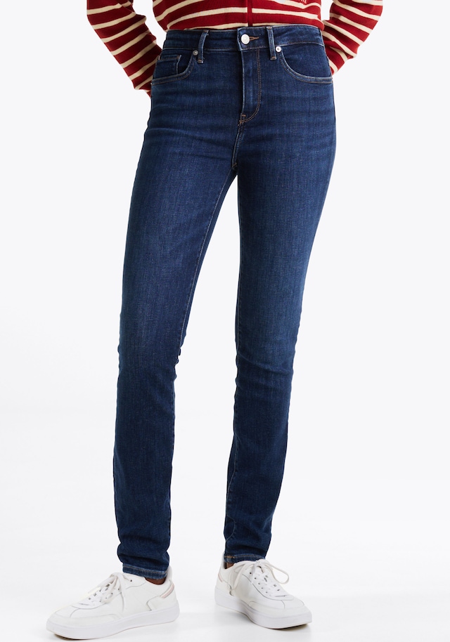 Tommy Hilfiger Skinny-fit-Jeans »HERITAGE COMO SKINNY RW« mit Tommy Hilfiger Logo-Badge, 5-Pocket-Stil