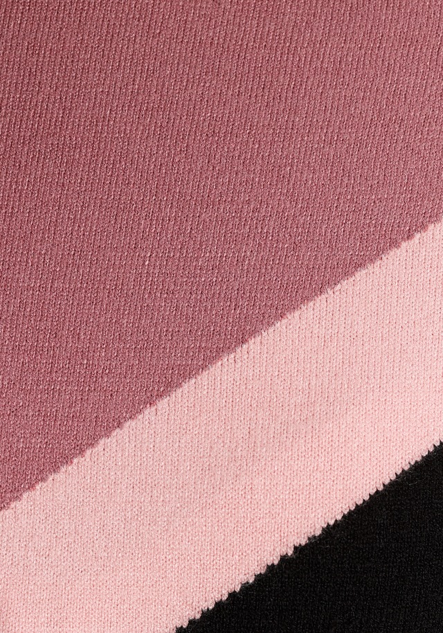 Tamaris Strickkleid »aus angenehmer Viskosemischung« lässiger Look mit Zickzack-Muster