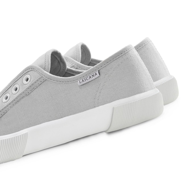 LASCANA Sneaker »Slip-On-Sneaker,« Slipper, Halbschuh bequem zum Reinschlüpfen VEGAN