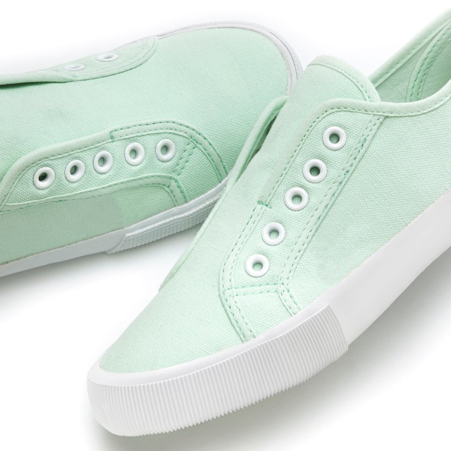 LASCANA Sneaker »Slip-On-Sneaker,« Slipper, Halbschuh bequem zum Reinschlüpfen VEGAN