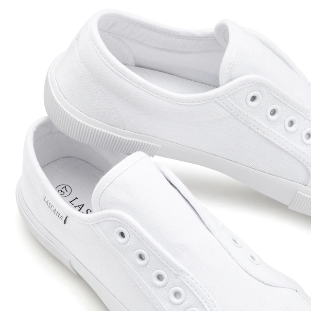 LASCANA Sneaker »Slip-On-Sneaker,« Slipper, Halbschuh bequem zum Reinschlüpfen VEGAN