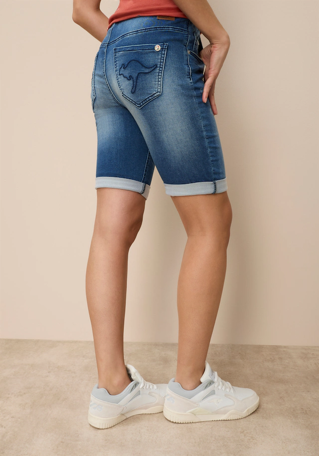 KangaROOS Jogg-Jeansbermudas gerade geschnittenes Bein, elastischer Tunnelzugbund