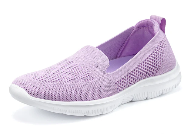 LASCANA Slipper »Halbschuh, Sneaker, Slip-On-Sneaker,« aus bequemen Textil-Material zum Reinschlüpfen VEGAN