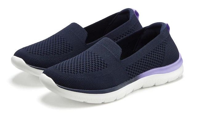 LASCANA Slipper »Halbschuh, Sneaker, Slip-On-Sneaker,« aus bequemen Textil-Material zum Reinschlüpfen VEGAN