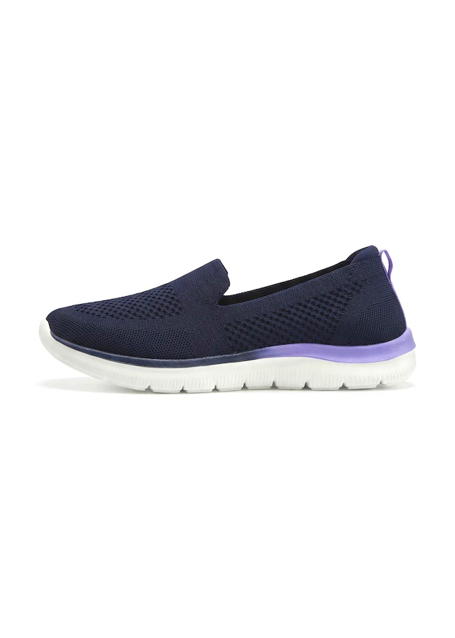 LASCANA Slipper »Halbschuh, Sneaker, Slip-On-Sneaker,« aus bequemen Textil-Material zum Reinschlüpfen VEGAN