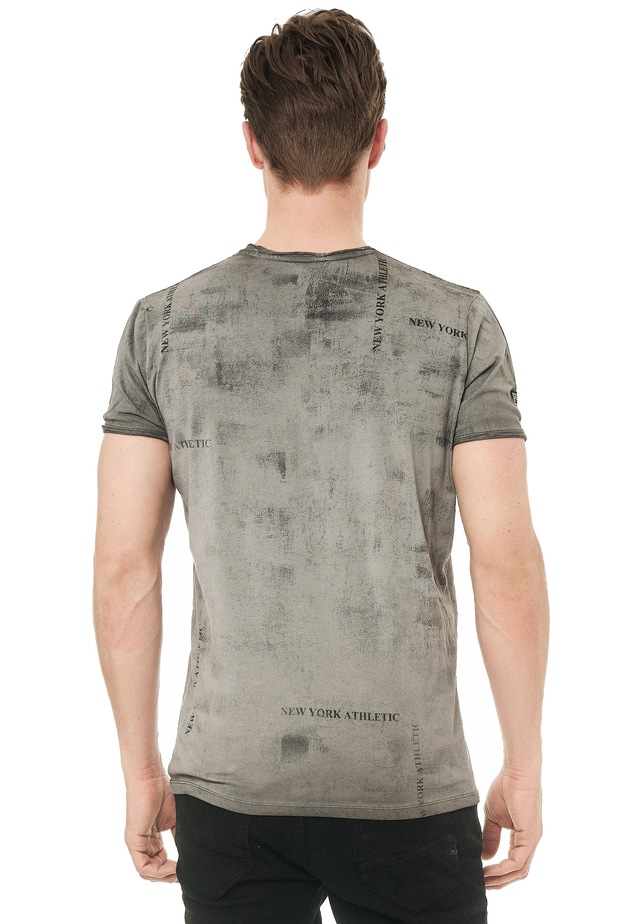 Rusty Neal T-Shirt mit modernem Print