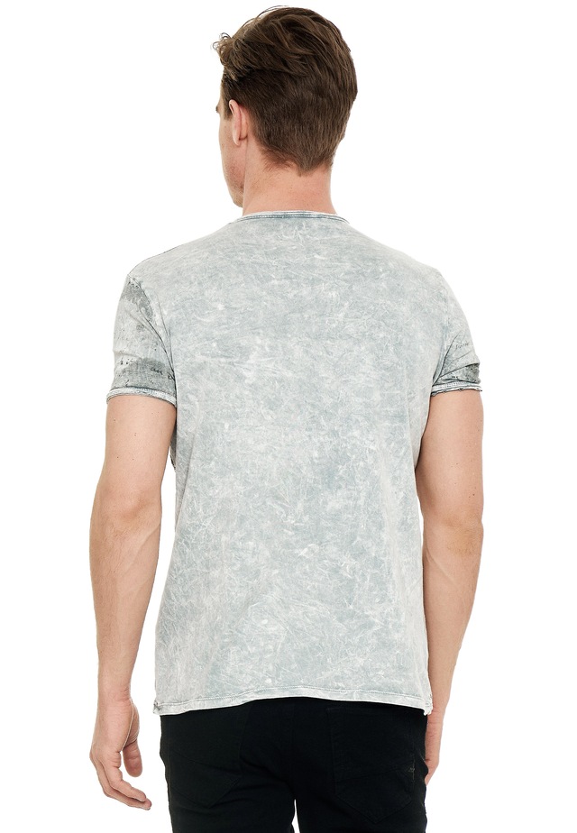 Rusty Neal T-Shirt mit eindrucksvollem Print