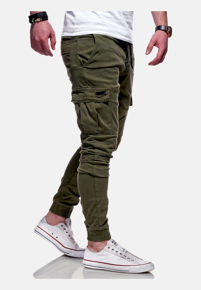 behype Cargohose »LANE« mit elastischem Bund