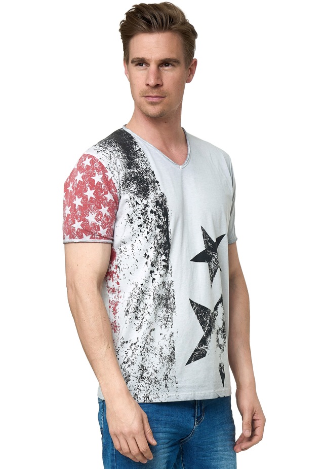 Rusty Neal T-Shirt mit V-Neck