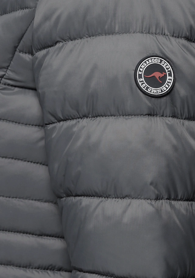 KangaROOS Steppjacke mit Kapuze für den Übergang, aus leichtem Webmaterial, figurbetonter Schnitt