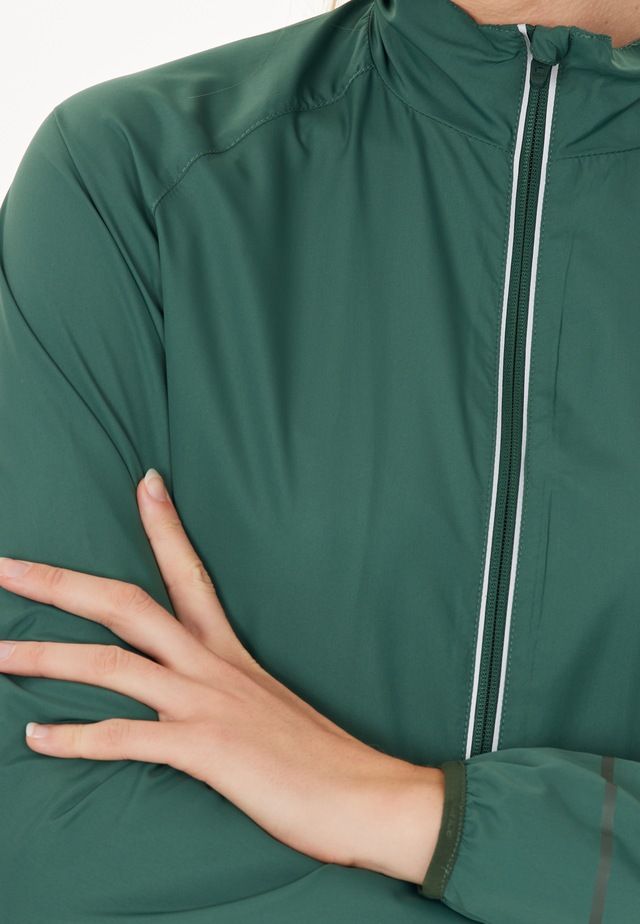 ENDURANCE Laufjacke »Shela« mit hoher Atmungsaktivität