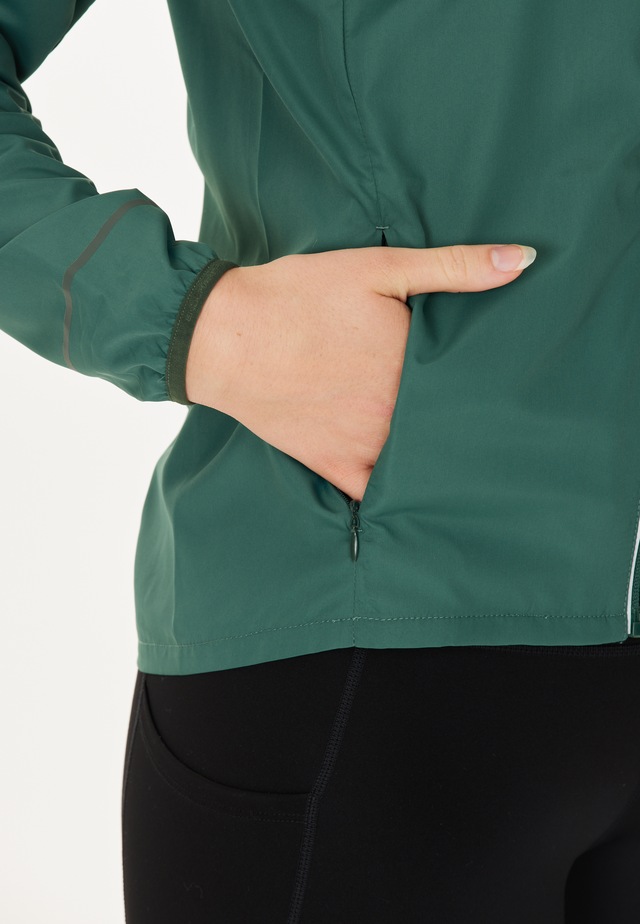 ENDURANCE Laufjacke »Shela« mit hoher Atmungsaktivität