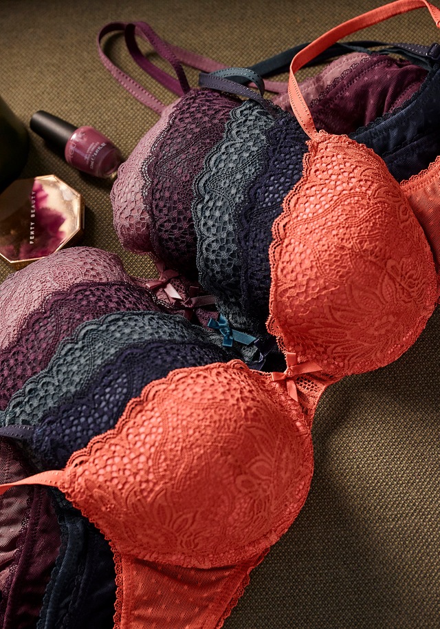 Vivance Push-up-BH rundherum mit floraler Spitze, Dessous