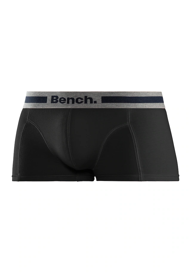 Bench. Hipster Packung, 4 Stk. knapp sitzende Boxershorts aus Baumwollmischung