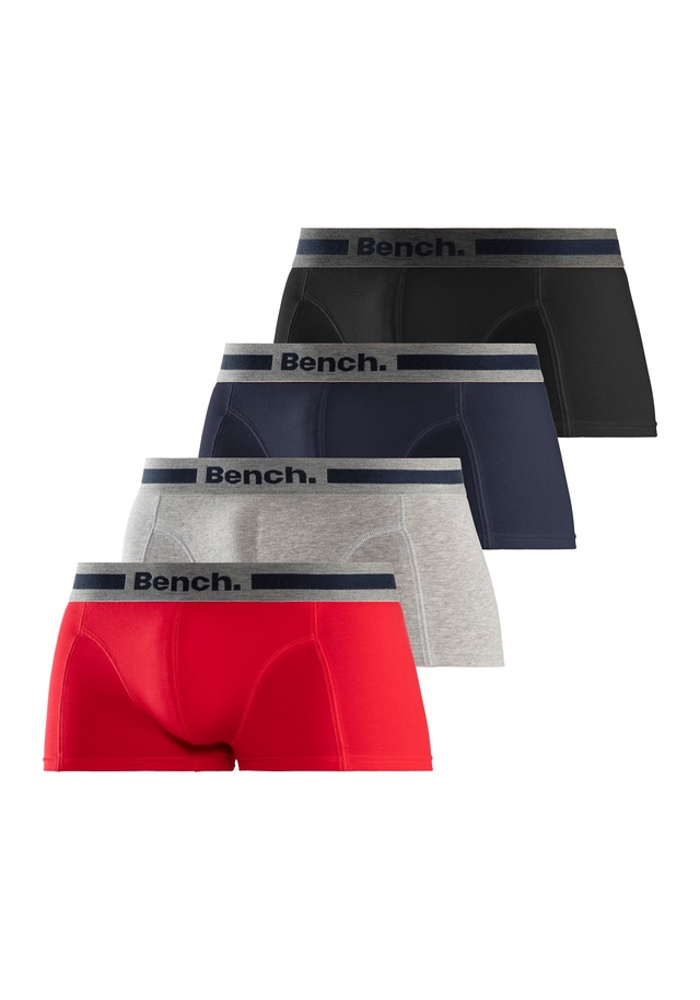 Bench. Hipster Packung, 4 Stk. knapp sitzende Boxershorts aus Baumwollmischung