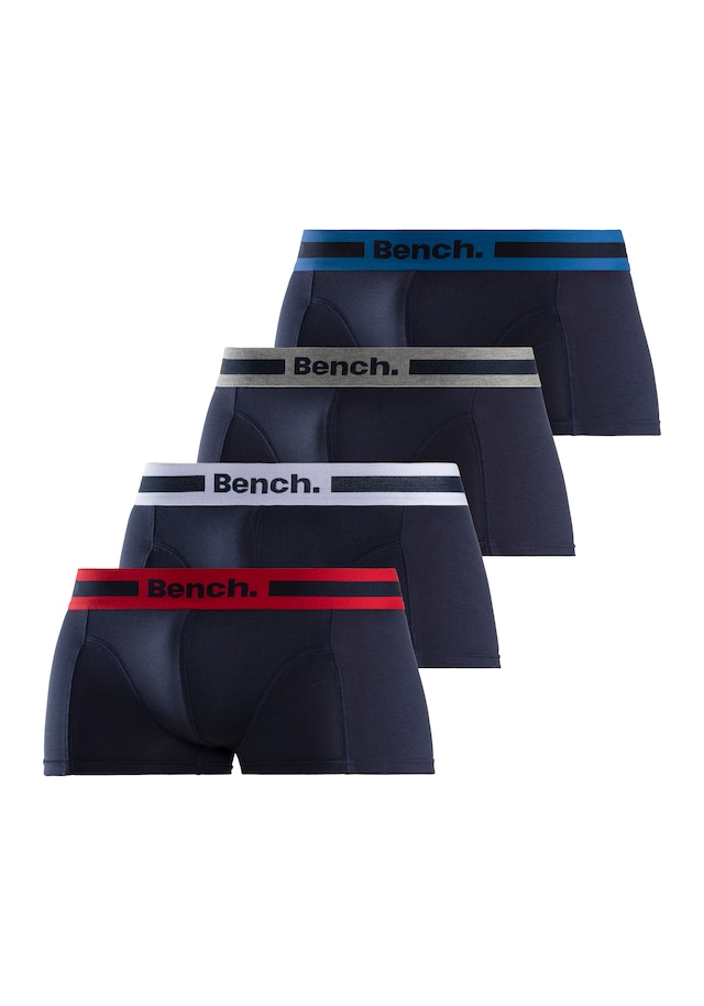 Bench. Hipster Packung, 4 Stk. knapp sitzende Boxershorts aus Baumwollmischung