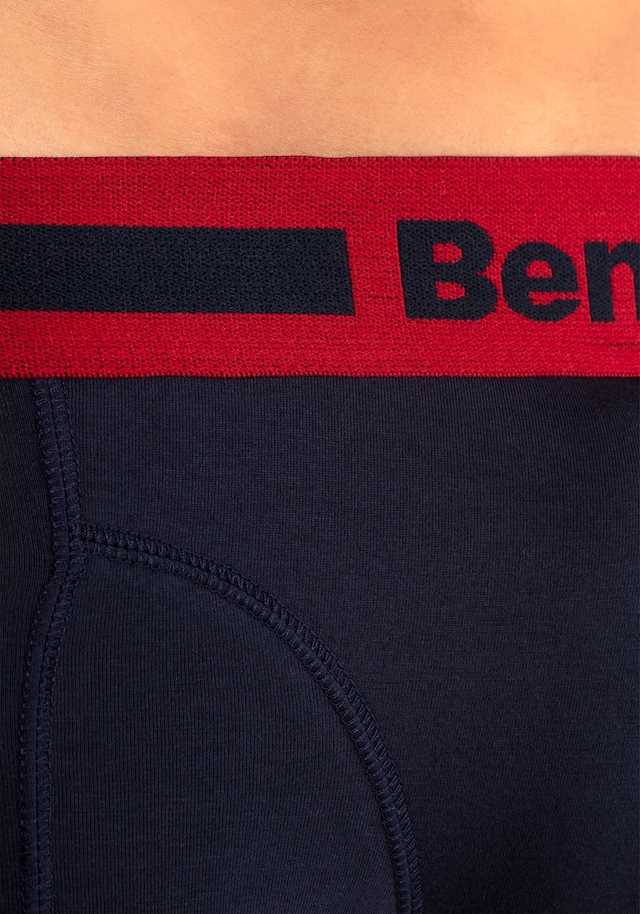 Bench. Hipster Packung, 4 Stk. knapp sitzende Boxershorts aus Baumwollmischung